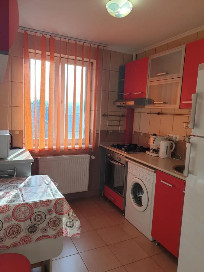 Mary Central Appartaments Bukares Bagian luar foto