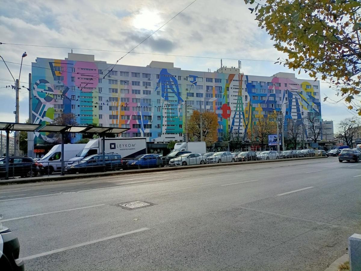 Mary Central Appartaments Bukares Bagian luar foto