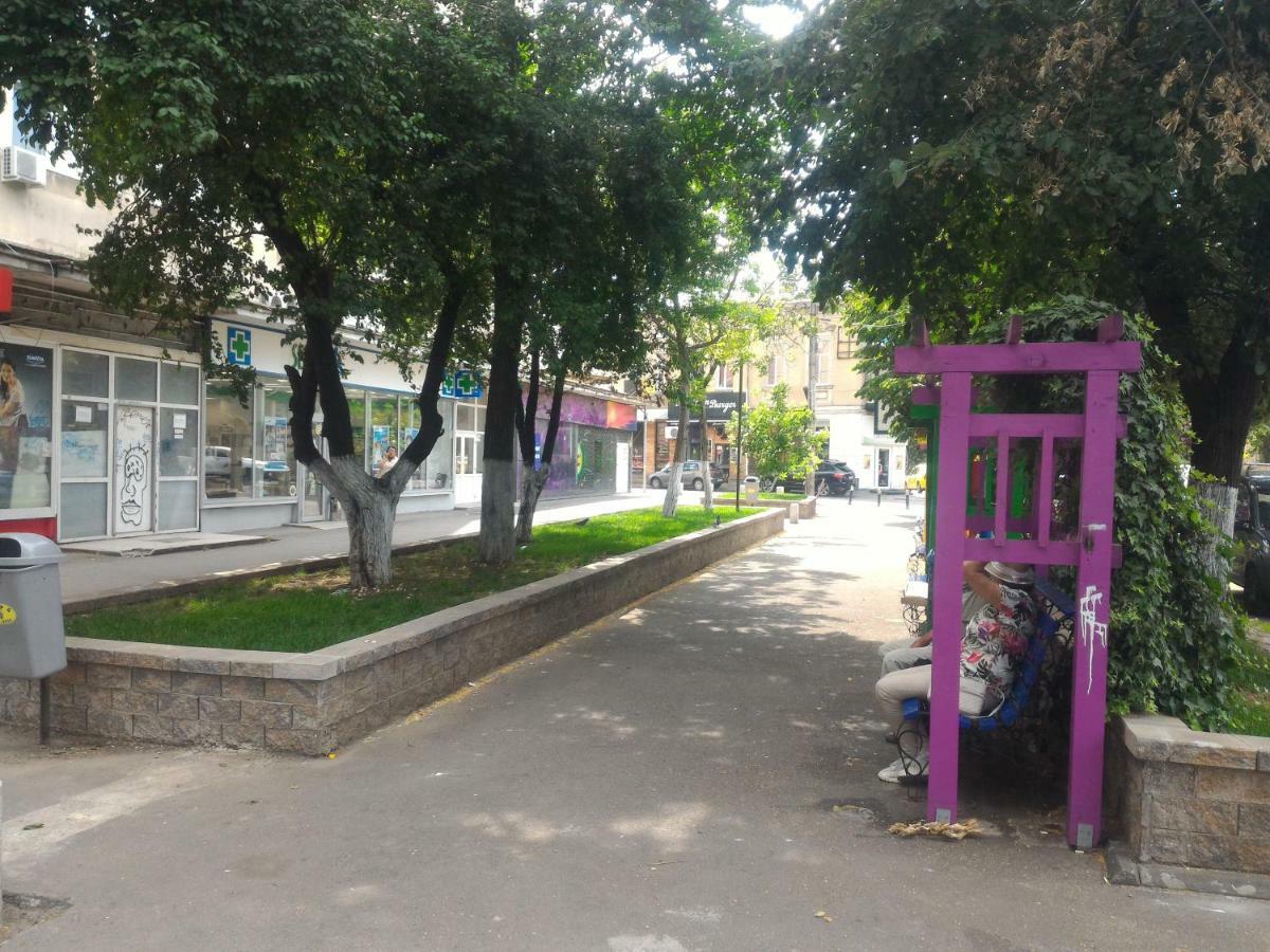 Mary Central Appartaments Bukares Bagian luar foto